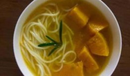 带你吃瓜吃鸡汤面图片,带你领略美食与生活的双重滋味