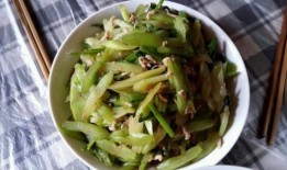 芹菜与白瓜能一起吃吗吗,“芹菜与白瓜相克？揭秘两者能否同食的真相”