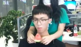 吃瓜大赛摘眼镜,一场视觉盛宴与趣味挑战的完美结合