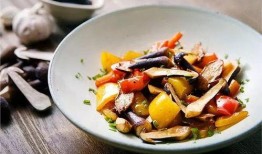 吃瓜尖煮鸡枞,吃瓜尖煮鸡枞的独特风味之旅