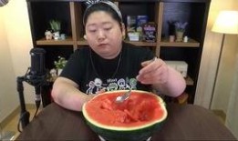 吃瓜胖妞,揭秘娱乐圈的甜蜜与苦涩