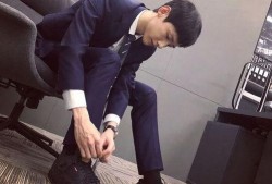 爱鞋男星吃瓜,揭秘明星背后的时尚与八卦