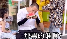 吃瓜韩国情侣,韩国情侣的甜蜜日常揭秘