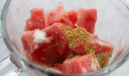 家里吃白瓜,清甜可口，营养丰富的夏日美食