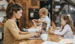 和同事吃瓜捞,揭秘吃瓜捞背后的职场风云