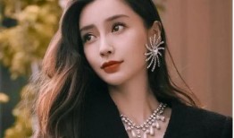 明星模特吃瓜,一场意外的美食冒险