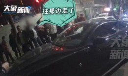 警察查车吃瓜,吃瓜群众围观一幕幕精彩瞬间