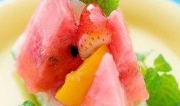 在朝堂吃瓜7,揭秘宫廷中的“吃瓜”文化