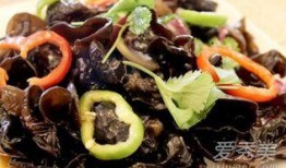 吃蓝瓜可以吃木耳吗,健康搭配的美食探索